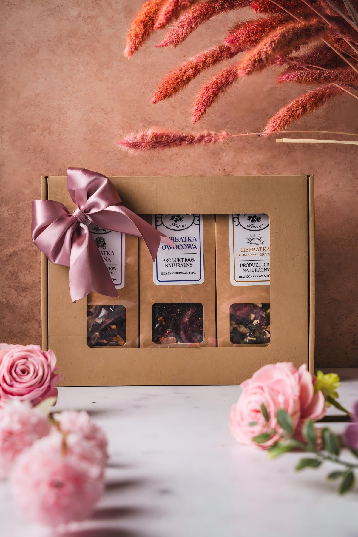 Elegancki Zestaw Prezentowy Herbat PREMIUM box na Prezent Naturalny